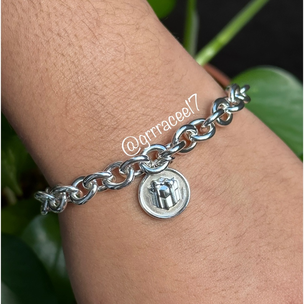AUTH Tiffany & Co. bracelet w/ rare Lexicon giftbox charm🎁